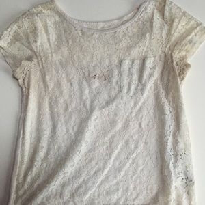 Women’s hollister t shirt-size M